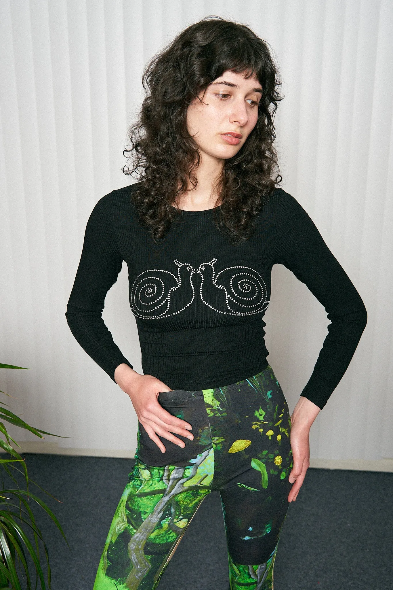 Kissing Snails Long Sleeve Tencel Rib Shirt