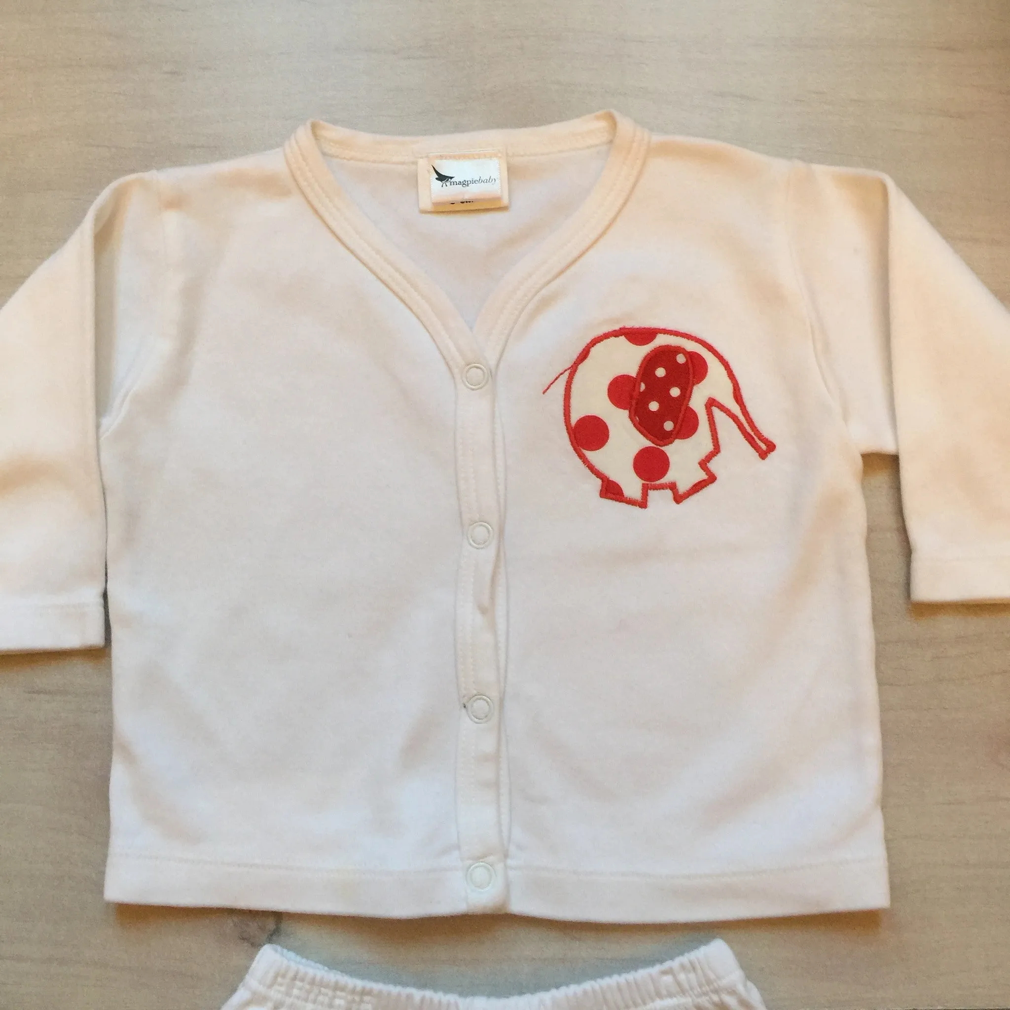 Magpie Baby Elephant Applique Outfit